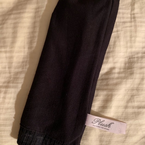 Black fingerless gloves - Picture 3 of 4